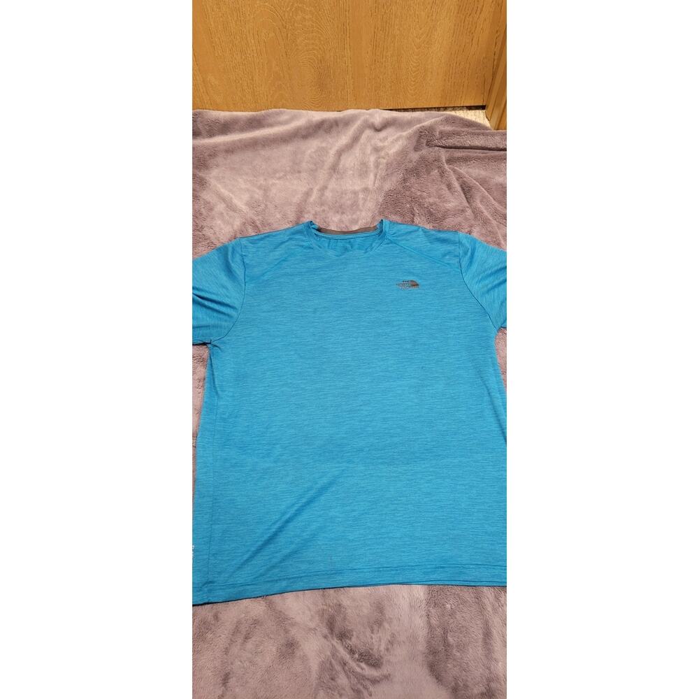 The North Face Men's Teal FlashDry Short Sleeve Athletic Shirt Size Large